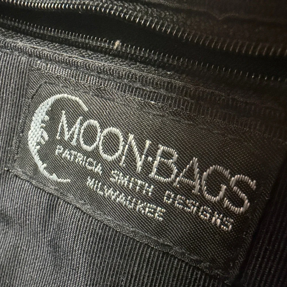 Vintage 80s Patricia Smith Moon Bag|Art Deco Geometric Needlepoint Chain Purse